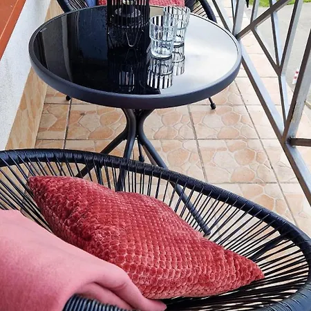 Rock & Roll - Apartamento *